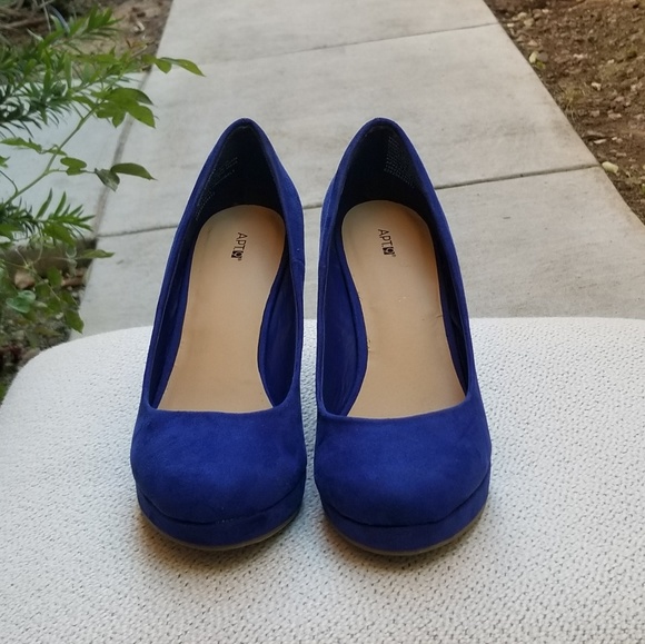 Apt. 9 Shoes - Royal blue wedges